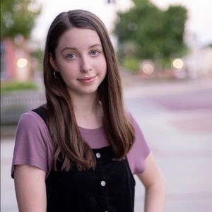 Meet your Posher, Emma